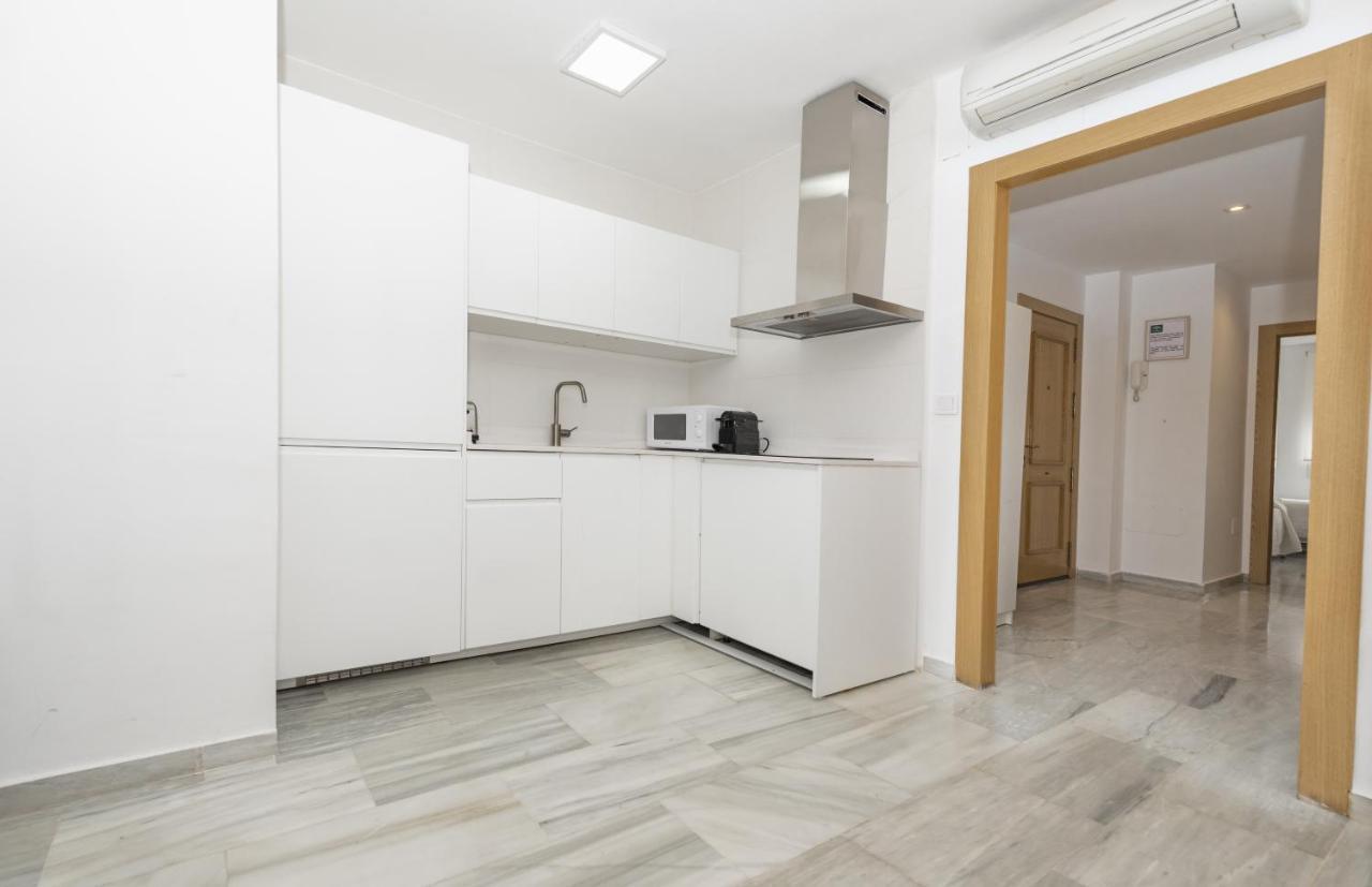Apartamento Ferrandiz Malaga Bagian luar foto